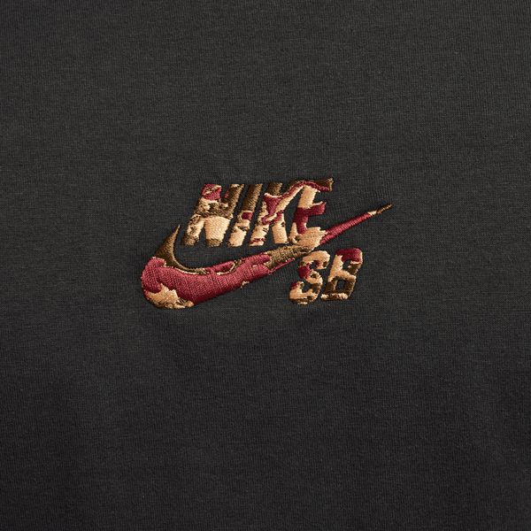 Nike SB Camo Emb Tee Noir/Med Olive