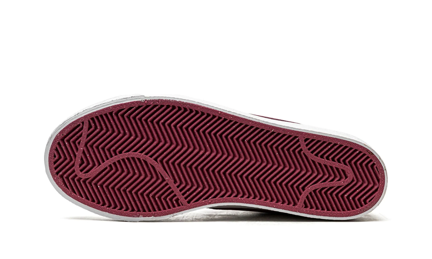 Nike SB Zoom Blazer Mid Iso: White/Beet